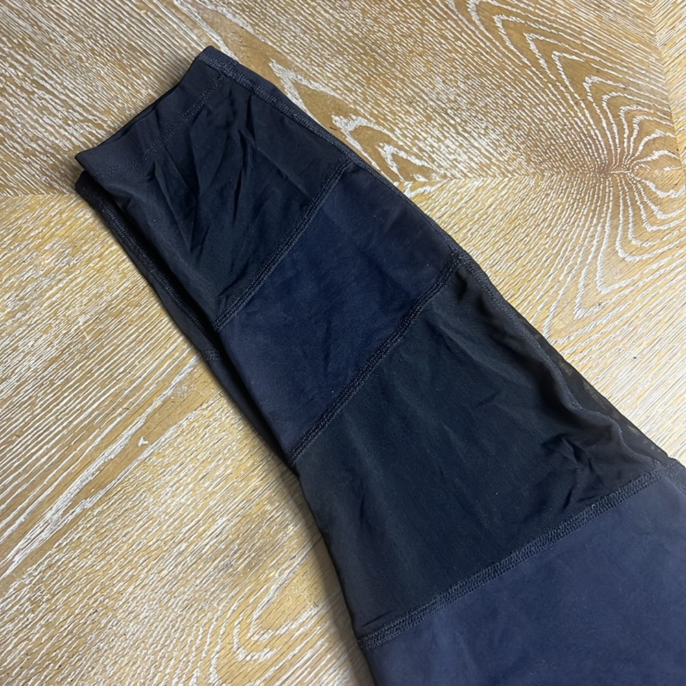 VARLEY Black Crop Mesh Leggings S - Picture 8 of 8